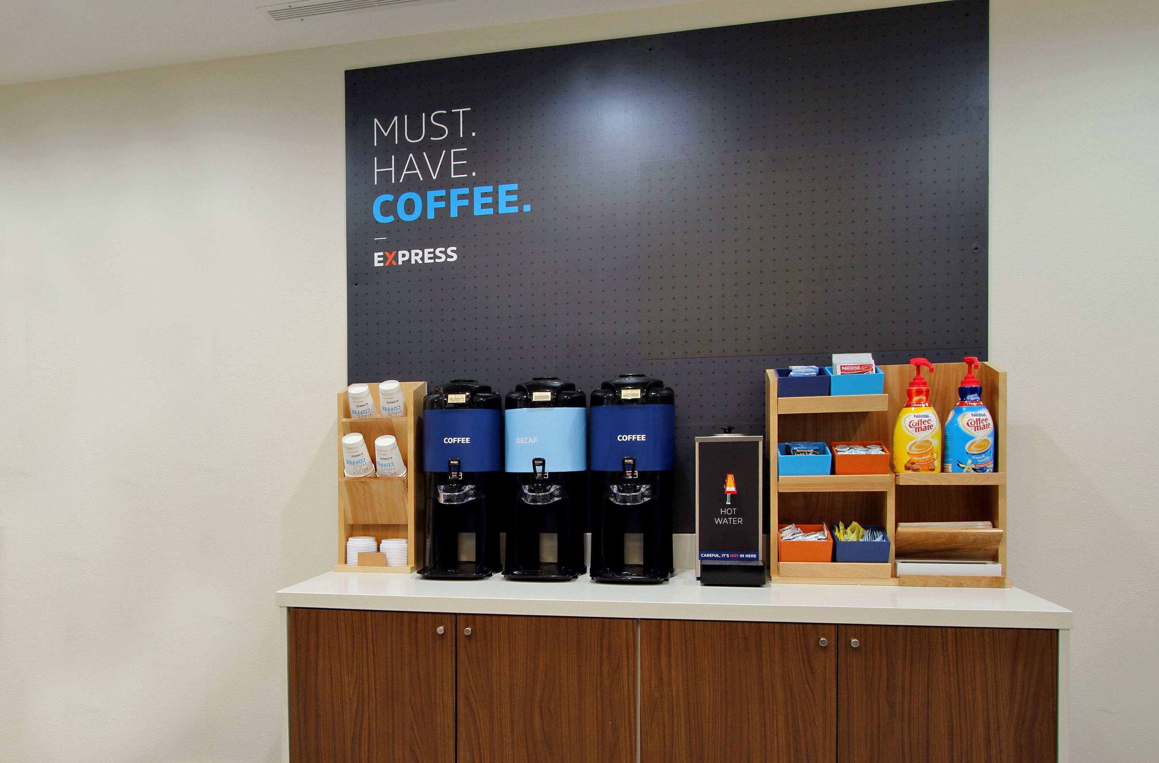 Holiday Inn Express Hotel And Suites Ada By Ihg Екстериор снимка